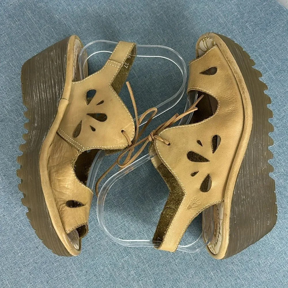 Fly London Women's Yend Slingback Wedge Sandal In Beige Size 6.5/7